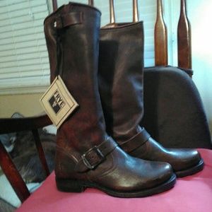 Frye Veronica boots